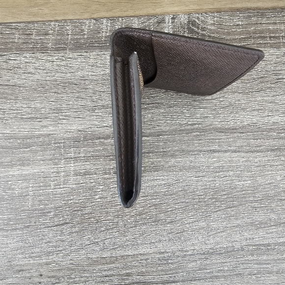 Louis Vuitton Damier Ebene Key & Card Holder - Picture 5 of 9